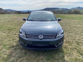 Volkswagen Passat B7 combi 1.6Tdi-77kw,naj:200tkm,RV:12/2010