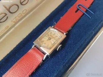Longines Wittnauer New York Gold