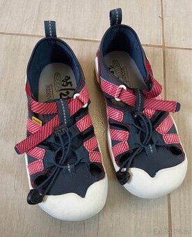 Keen sandale