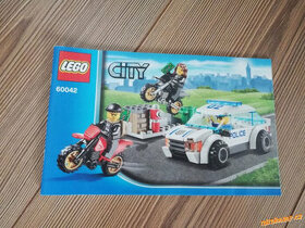 Lego City 60042 Rychlá policejní honička - 1