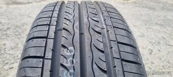 195/60r16 Kumho Solus KH17 - letní 1ks 195/60/16
