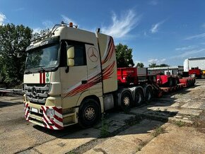 Tahač Mercedes-Benz Actros 4165 S 8x4/4 ST