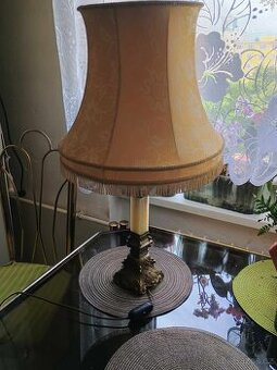 Starožitná lampa