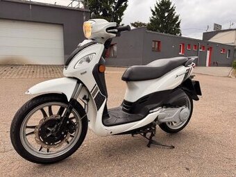 2017 SYM SYMPHONY s 125i, naj. 5200 km, nová STK