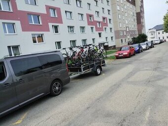 Nosič kol na tažné zařízení vozík vlek