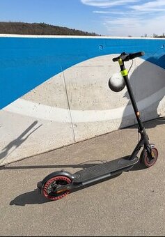 Elektrická koloběžka Xiaomi Scooter Mi 2 Pro (2020)