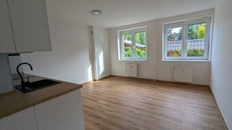 Pronájem bytu 1+kk Vsetín-Semetín