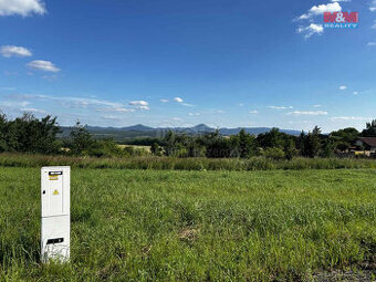 Prodej pozemku k bydlení, 762 m², Krupka - Unčín - 1
