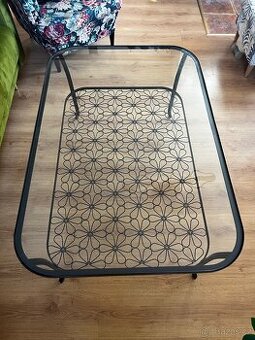 Konferenční stůl IKEA