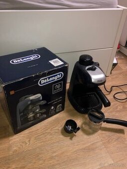 Pákový kávovar delonghi