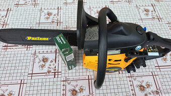 Motorová pila Partner P340S - 14"