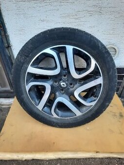 Renault Captur - 1
