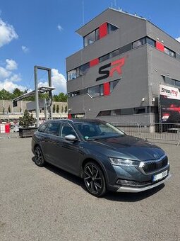 Škoda Octavia 4 scout TOP