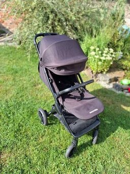 EASYWALKER Kočárek sportovní Jackey XL Shadow Black