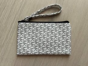 Taštička malá na zip č. 10 nová, cena 150 Kč