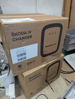 Škoda iV Charger connect+ 11kw