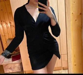 Společenské šaty vel M