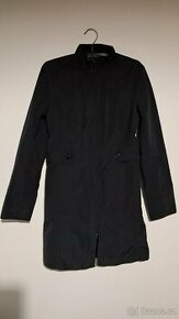Kabátek značky Sisley velikost S