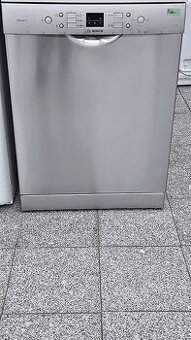 Myčka nádobí BOSCH Silence Plus, display,