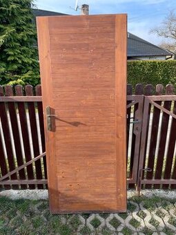 Dřevěné vchodové dveře 80 levé