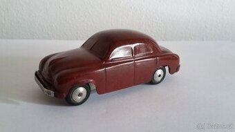 Stará hračka Igra Škoda 1200 sedan na setrvačník