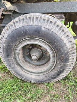 Disky s pneu 8,25-15, vlek 5 tun