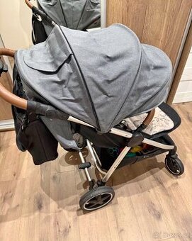 Kočárek petite&mars royal