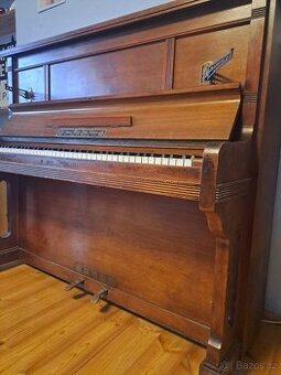 Prodám starší piáno