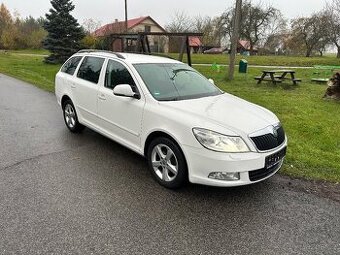 ŠKODA OCTAVIA COMBI 1.2 TSI-77KW-AUTOMAT