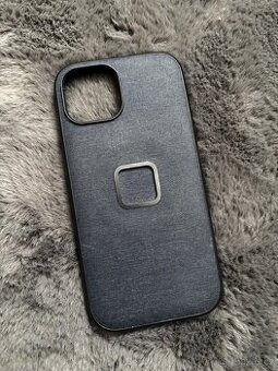 Obal Peak design na iPhone 15