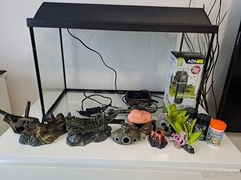Akvarium 68l kompletni vybaveni
