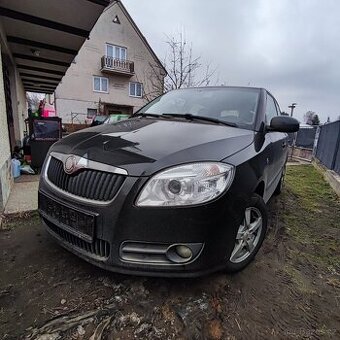 Škoda Fabia 1.4 16 v  63KW sport
