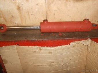 hydraulicka pistnice vysuv 60, 40 a 32 cm