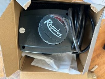 Regulus AVC05 servo pohon