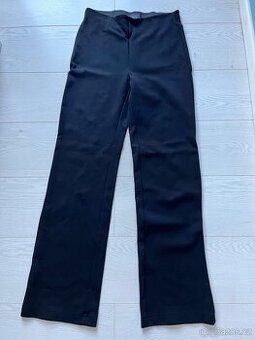 Nové kalhoty Mohito