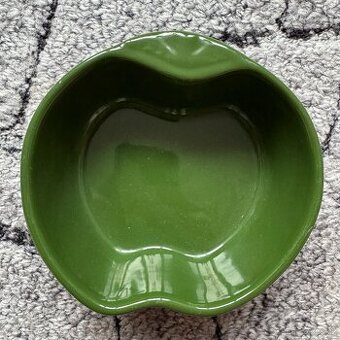 RETRO keramická miska ve tvaru jablka