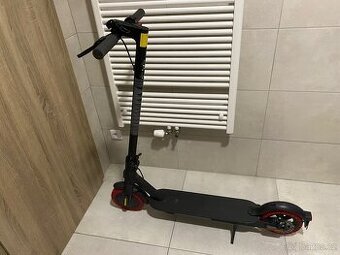 Elektrická koloběžka Xiaomi Mi Electric Scooter Pro 2