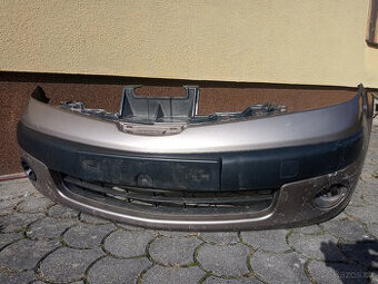 přední nárazník Nissan Note E11