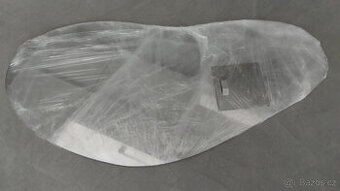 1ks TVAROVANÉ ZRCADLO BEZRÁMOVÉ