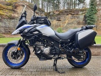 Suzuki DL 650 V-Strom XT ABS - TOP STAV + VÝBAVA