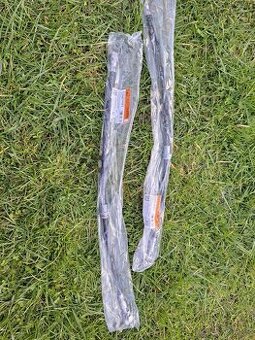 2x přední brzdová hadive AT 330595