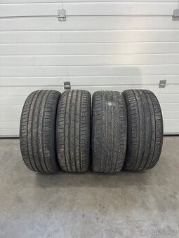 Letní pneu 235/50/20