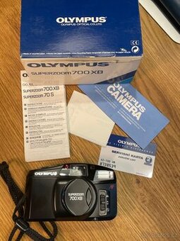 Olympus superzoom 700xb