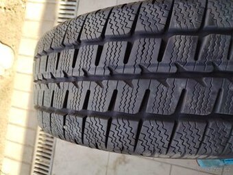Prodám zimní pneumatiky 205/65 R15C