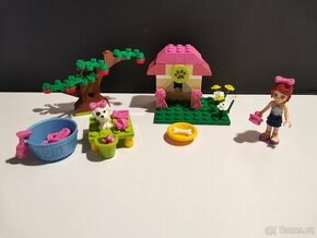 LEGO Friends 3934 - Mia a bouda pro štěňátko - 1