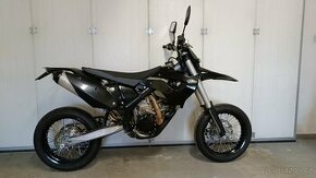 Husaberg FE570, 17" kola v TP