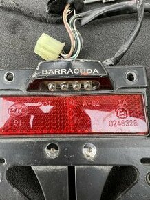 Osvětlení SPZ Barracuda + držák