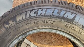 Prodam 4ks pneu Michelin 215/70/15 C