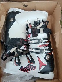 Nepoužité lyžařské boty Atomic Redster Pro 130. Velikost 26,
