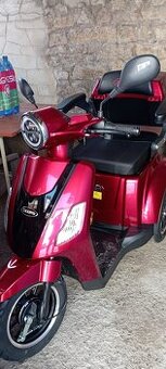 Elektrický skútr Selvo 31000